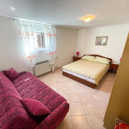Apartmani Leonarda Jadranovo Εξωτερικό φωτογραφία